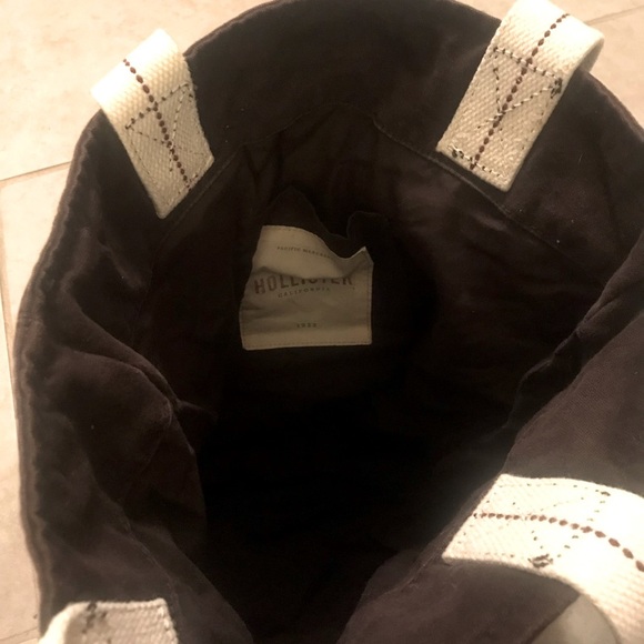 Hollister brown quilt tote bag - Picture 3 of 3